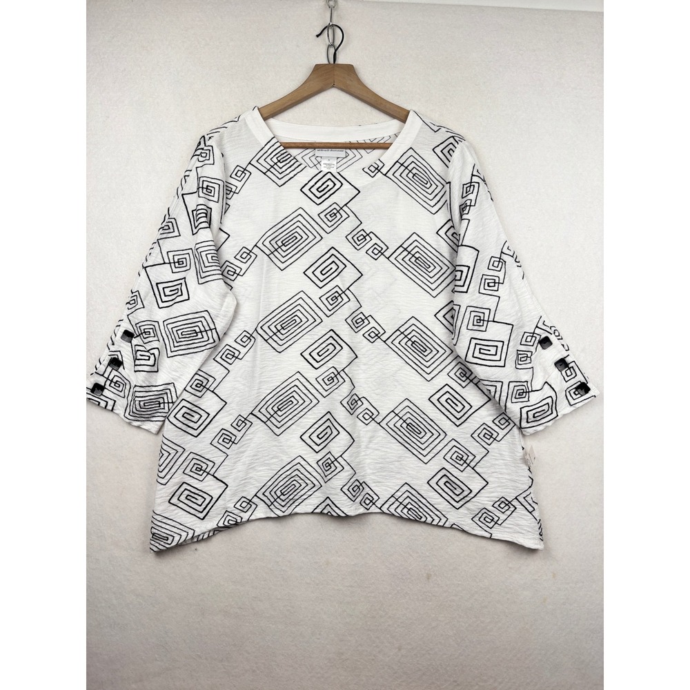 Alfred Dunner Top Womens Large Geometric Embroidered‎ Textured